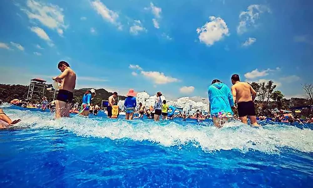河南信陽南灣海島風暴水上樂園海浪池