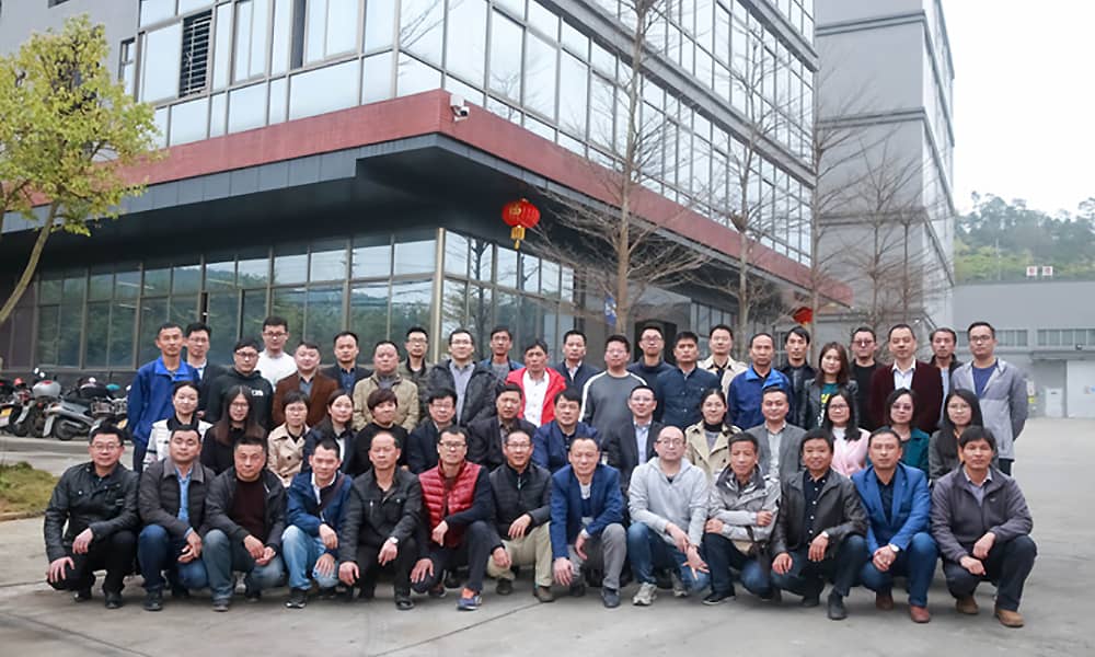 海森文旅集團(tuán)2019年中高層領(lǐng)導(dǎo)合影